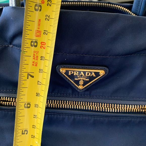 Prada Beautiful blue handbag - Picture 11 of 11